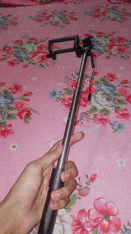 selfie stick brand new condition 10/10 3