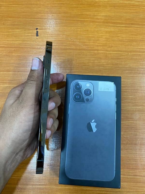 iphone 13pro max 512GB PTA approved with box 2