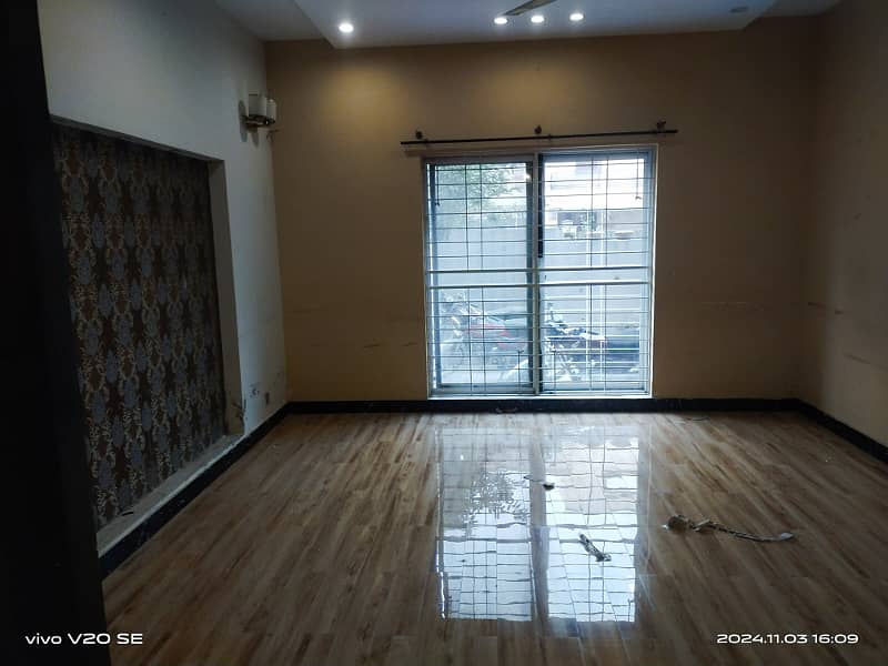 Spacious 10 Marla Lower Portion for Rent in Rafi Block, Lahore 1