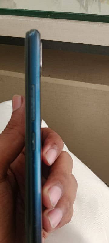 vivo 1906.   ram 2 32 h 2