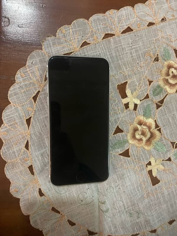 iPhone SE 2020 non pta 1