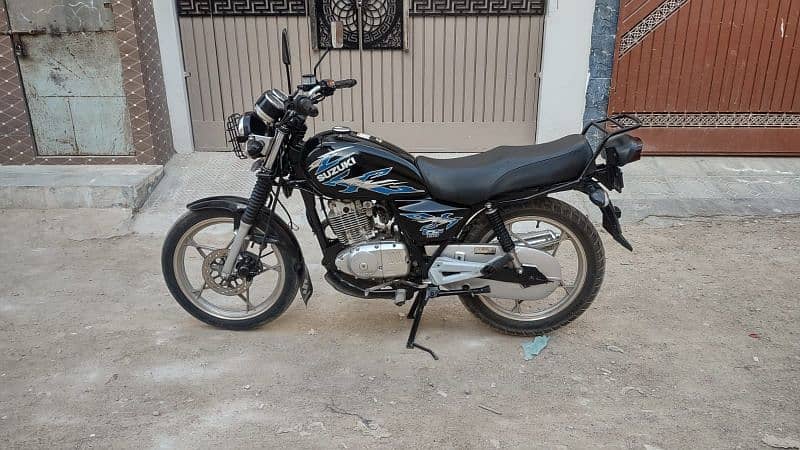 suzuki 150 se 2021 2