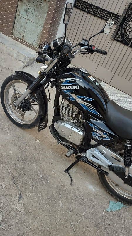 suzuki 150 se 2021 4