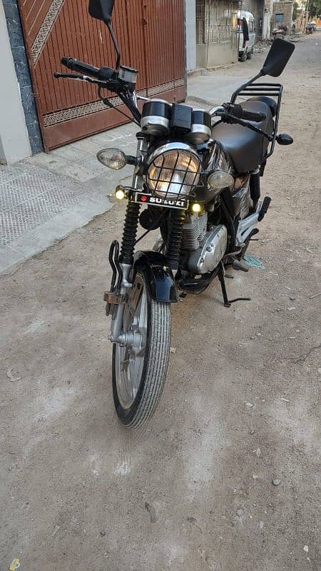 suzuki 150 se 2021 14