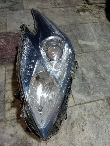 Prius 2010 model front light 2