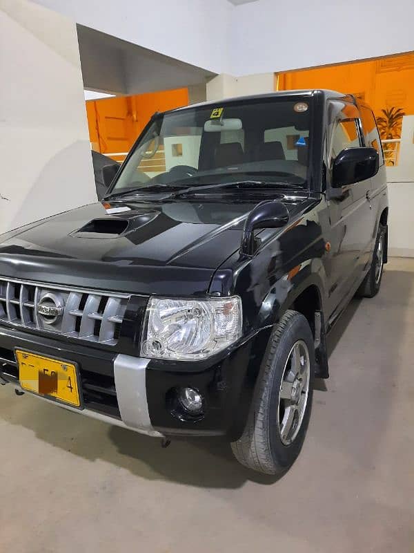 Nissan Kix (660cc Family jeep) 1