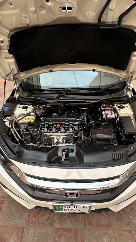 Honda Civic VTi Oriel Prosmatec 2018 9