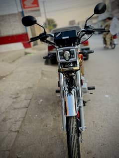 Honda 125 ( Gold Edition )