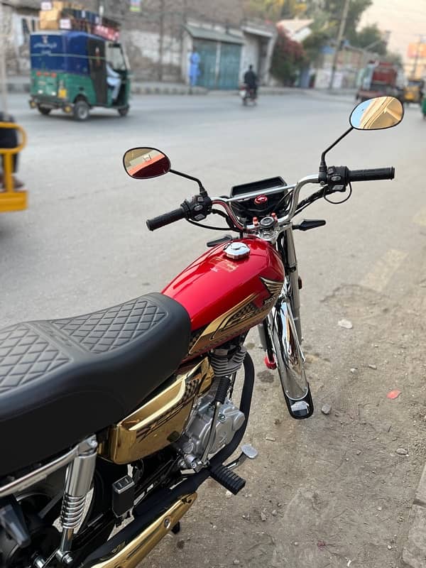 Honda 125 ( Gold Edition ) 9