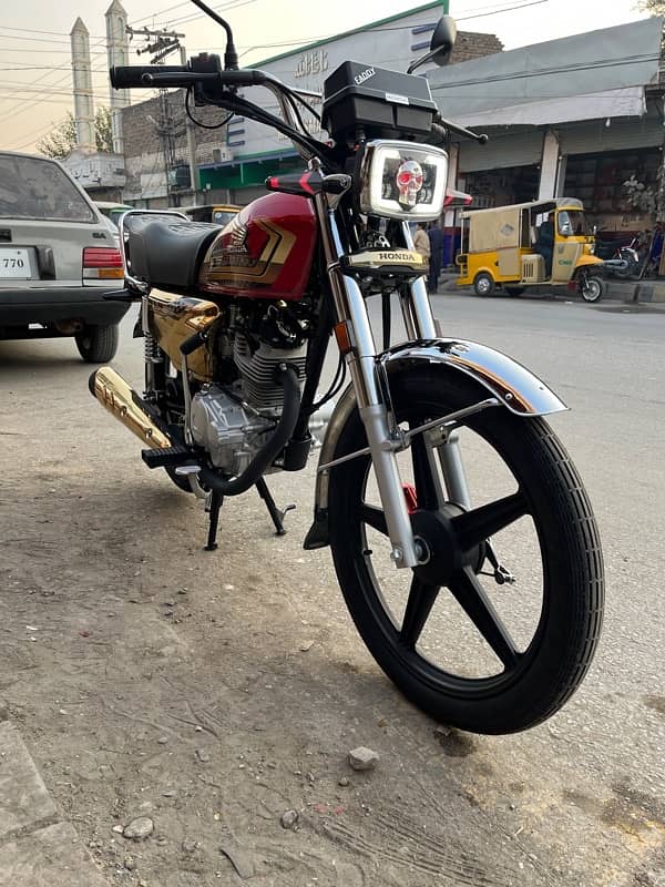 Honda 125 ( Gold Edition ) 15