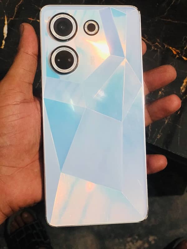 Tecno Camon 8+8 GB Ram 256GB Memory 3