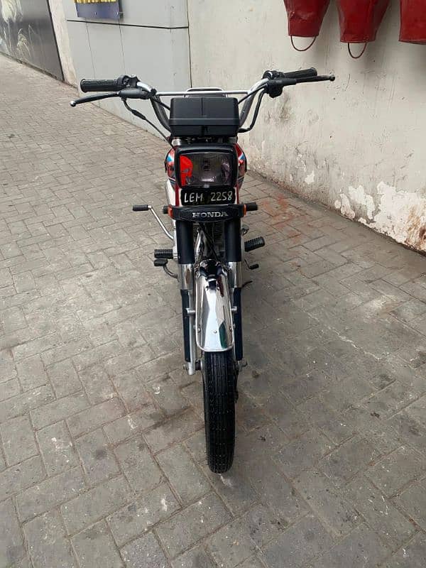 Honda 125 (2015 restored into 2024) 3