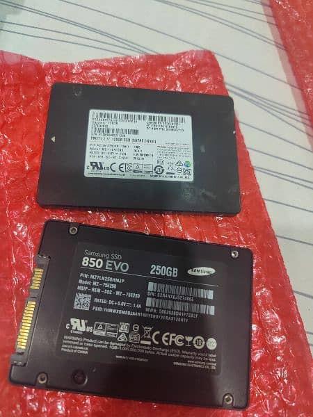 SSD 128Gb and SSD 256GB and 500Gb HHD Drive 0