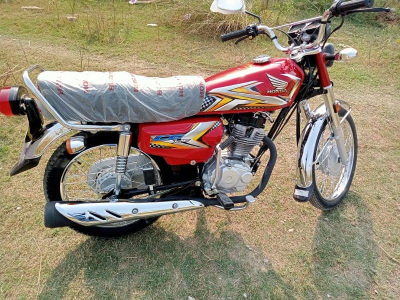 Honda 125 24/25 aplid for opn letr 170 km running locations jauharabad 0