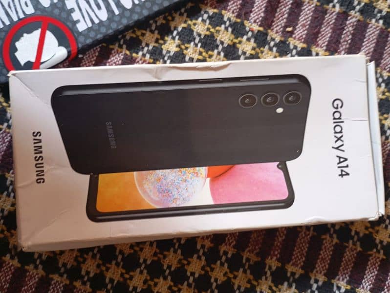 Sumsang galaxy A14 0