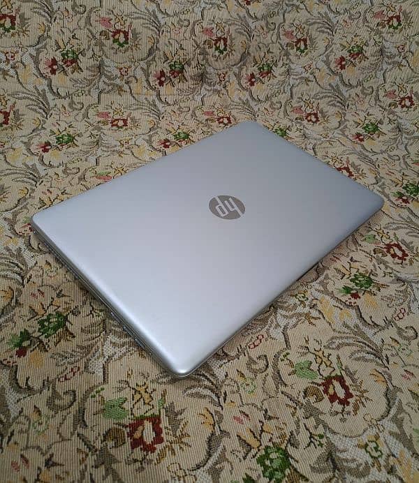 Hp Core i5-7th Gen 8GB RAM 128GB SSD 512GB HD Radeon 2GB Graphics Card 10