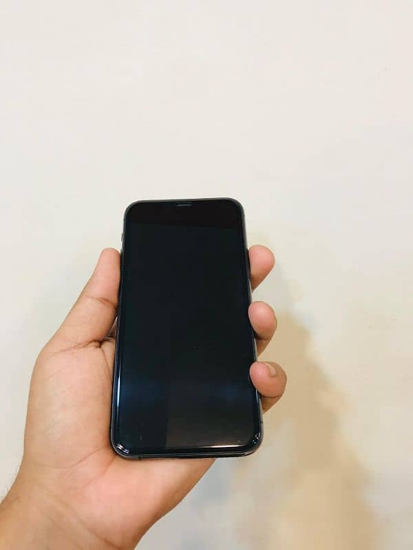 IPhone 11 pro factory unlock nonpta 1