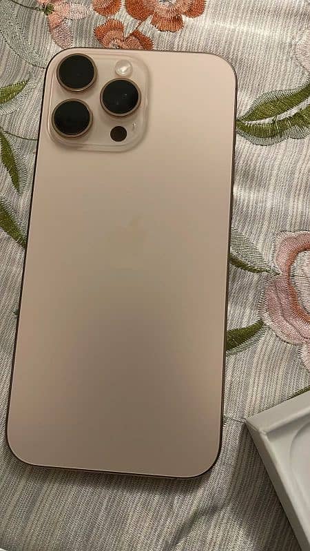 iphone 16 pro max 256 gb desert titanium 1