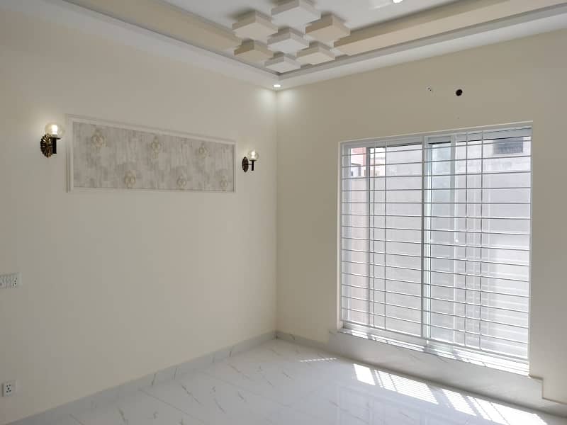 10 Marla House For Rent Wapda Town Phase 1 Block E2 2