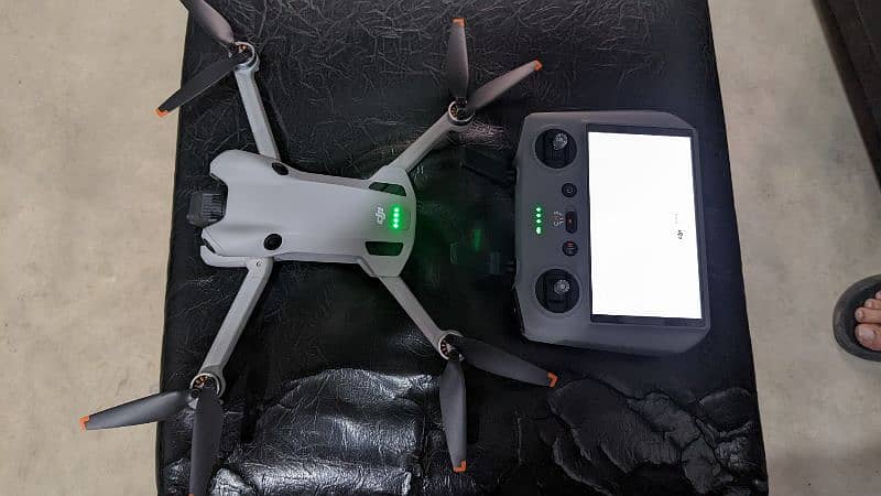 DJI 4 mini pro 2