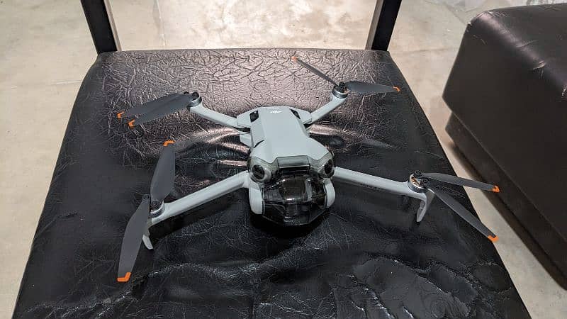 DJI 4 mini pro 9