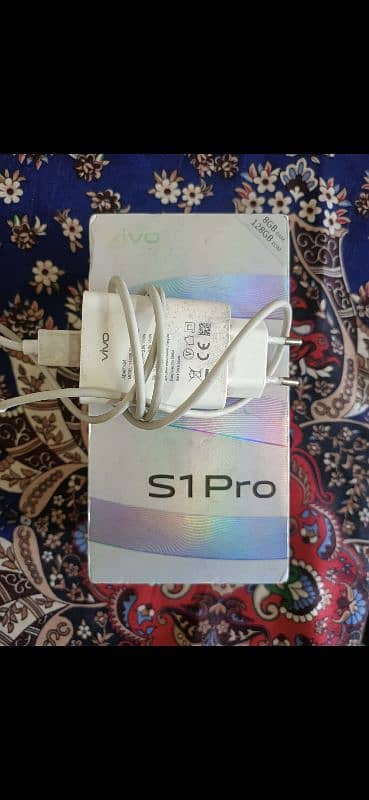 vivo s1 pro 8gb 128gb with box and charger 2