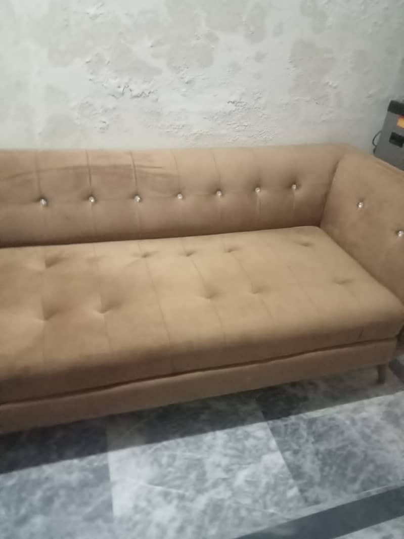 4 seater sofa brand new. Just selling due to limited space 1