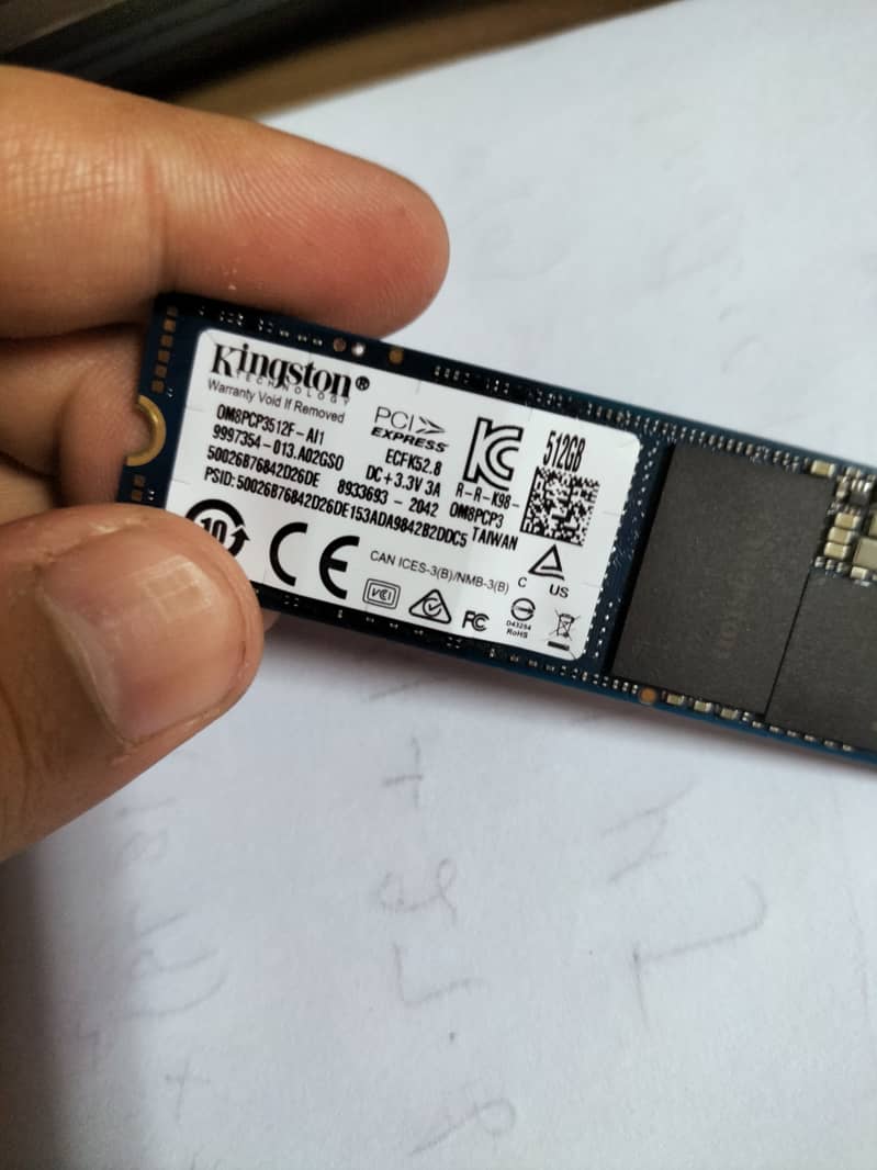 Kingston NVMe (512 GB) 2