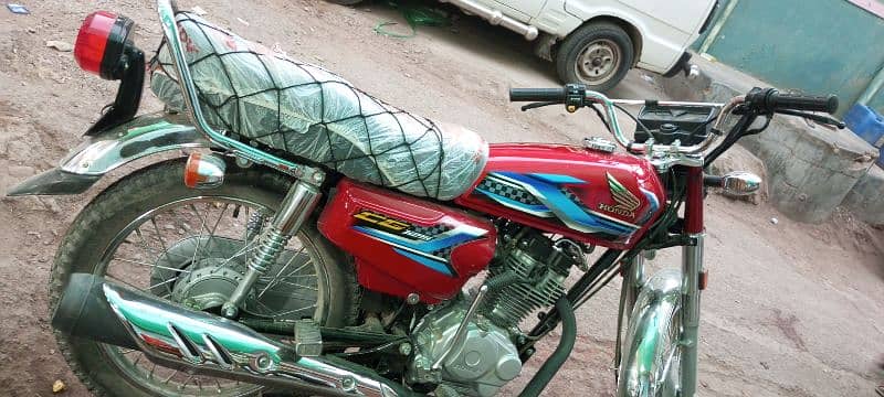 I m selling my bike cg 125 smoth sound 1