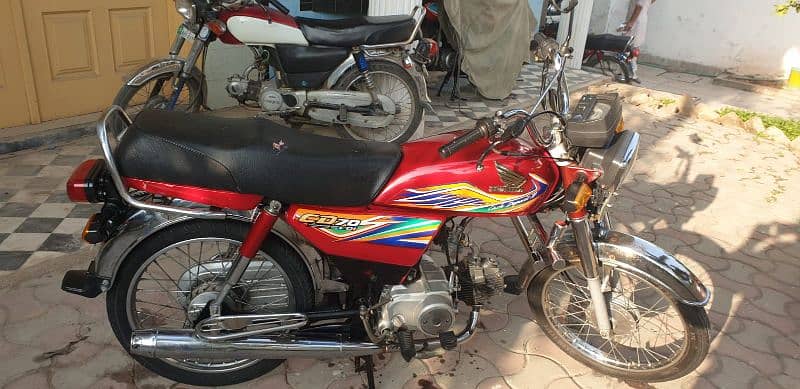 Honda CD 70 4