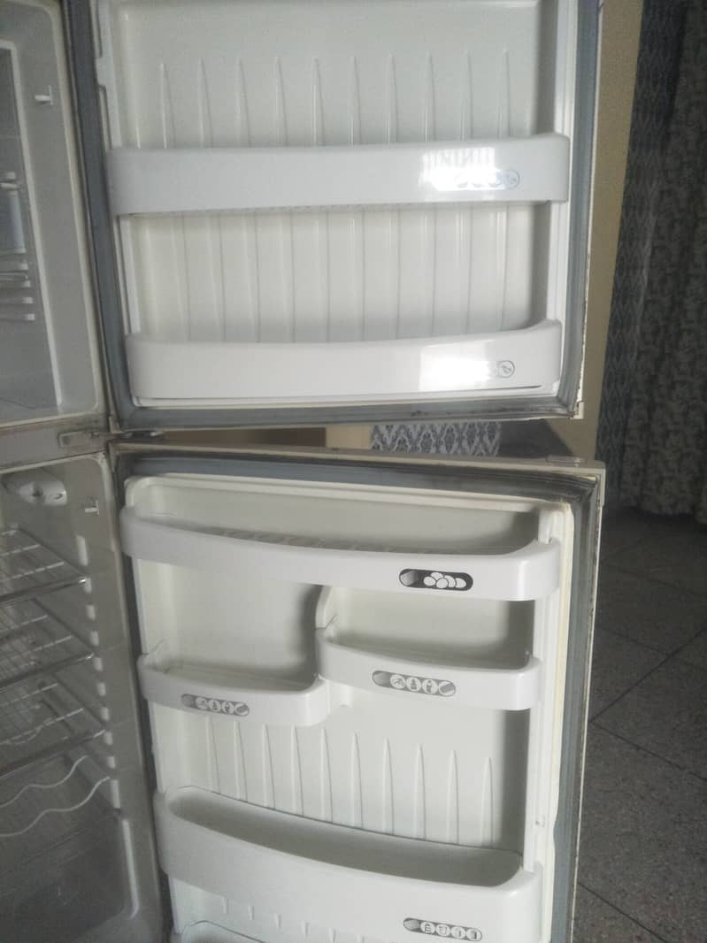 Orient  refrigerator 1