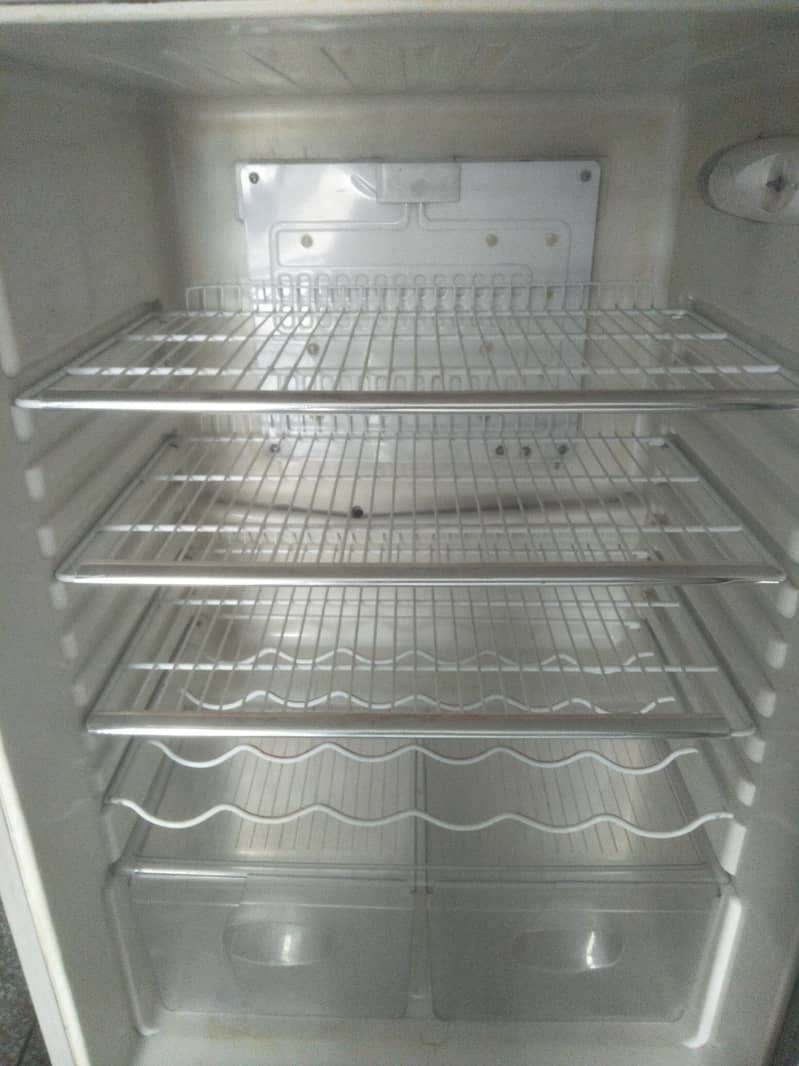 Orient  refrigerator 2