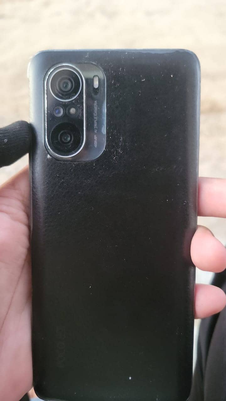 Poco F3 6 gb 128 gb all ok just front camera issue or minor shade 5