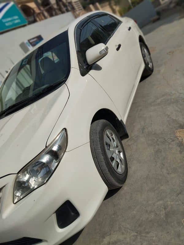 Toyota Corolla XLI 2013 3