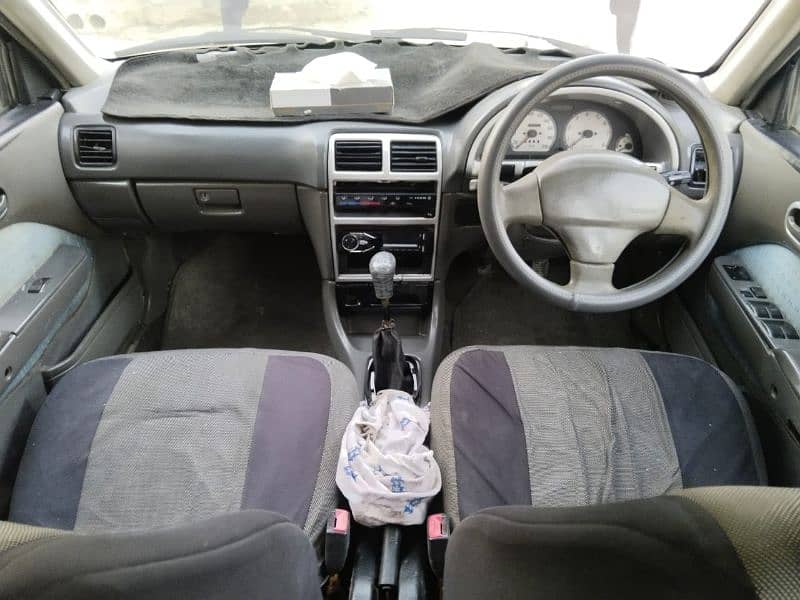 Suzuki Cultus VXR 2005 inside genuine condition 4