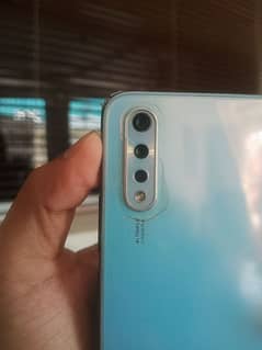 Vivo S1