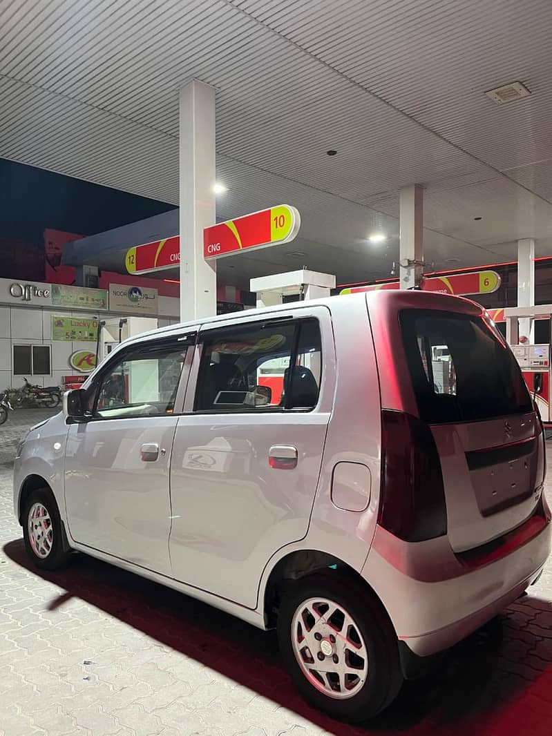 Suzuki Wagon R 2019 8