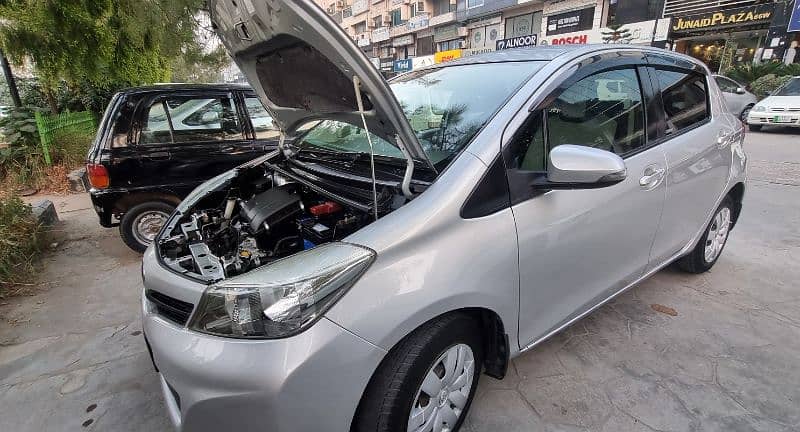 Toyota Vitz 2013 Model imported 2016 4