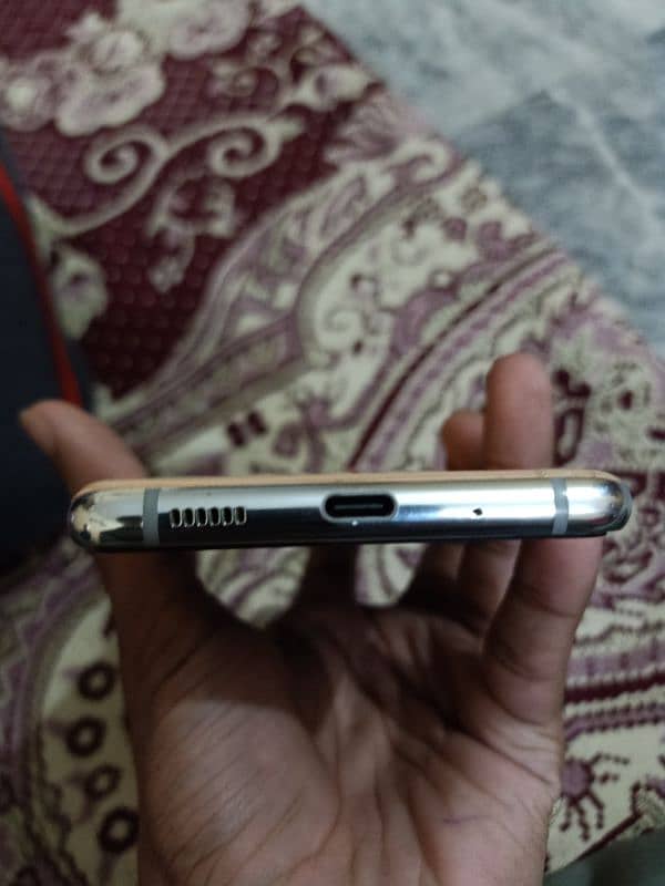 Samsung S20 FE(non pta) with box exchange possible 5