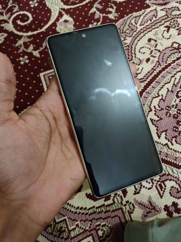 Samsung S20 FE(non pta) with box exchange possible 6