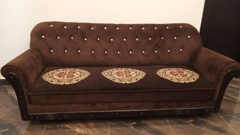 6 seater sofa for sale 0