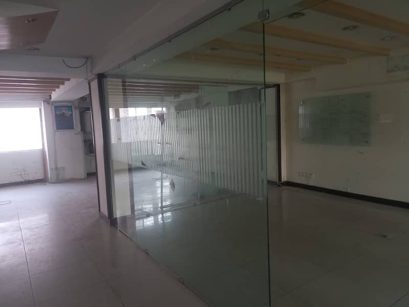 Blue area office 1200 square feet mezzanine floor jinnah avenue for Rent 1