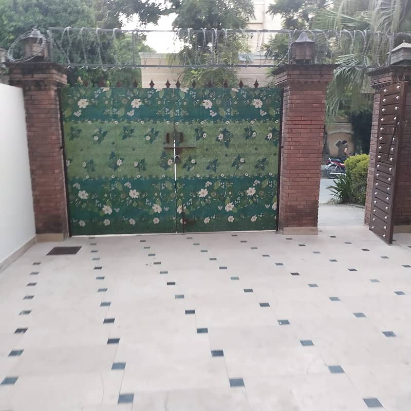 Fully Renovated Full House For Rent In F-10 Islamabad Fully Renovated 4