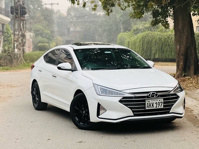 Hyundai Elantra 2021 /22 0