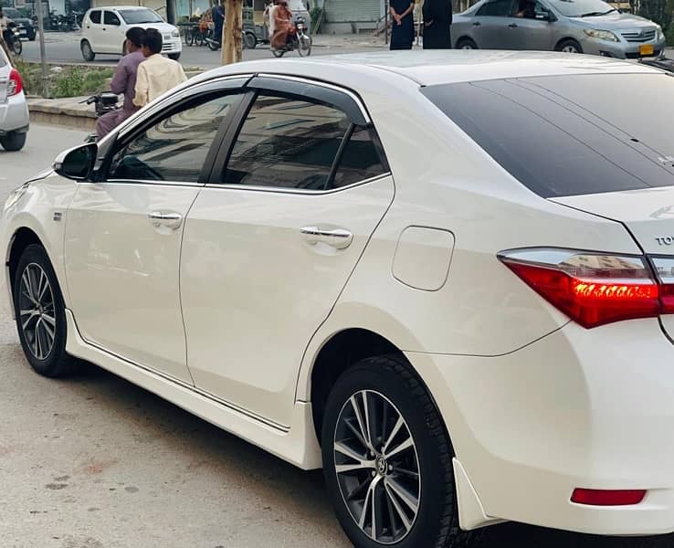 Toyota Altis Grande 2020 4