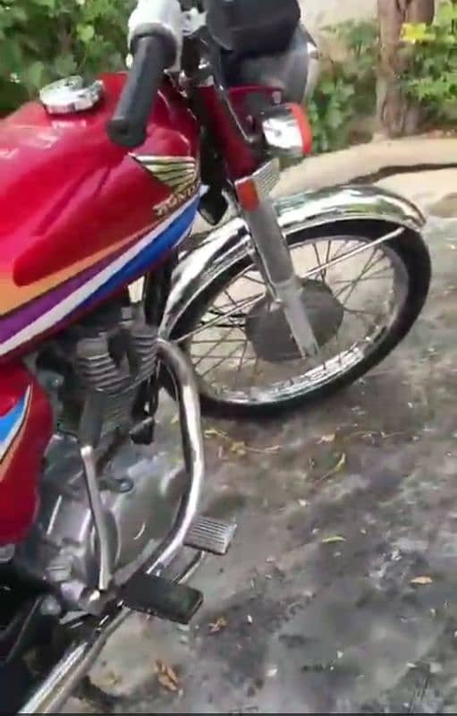 Honda 125cc Nine mdl all ok no fault urgent sale Karna ha 0