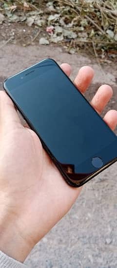 iPhone SE 2020 JV Chotu iPhone 11