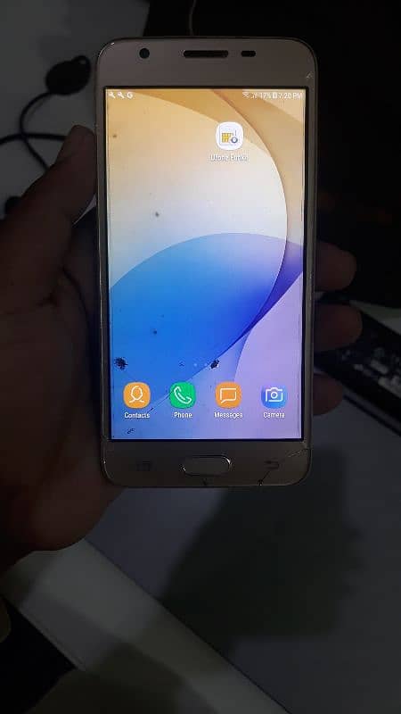 Samsung | J5 | Samsung J5 Prime 2GB Ram and 16 GB Memory 8