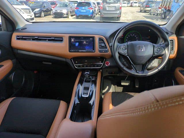 Honda Vezel 2019 Z sensing 4