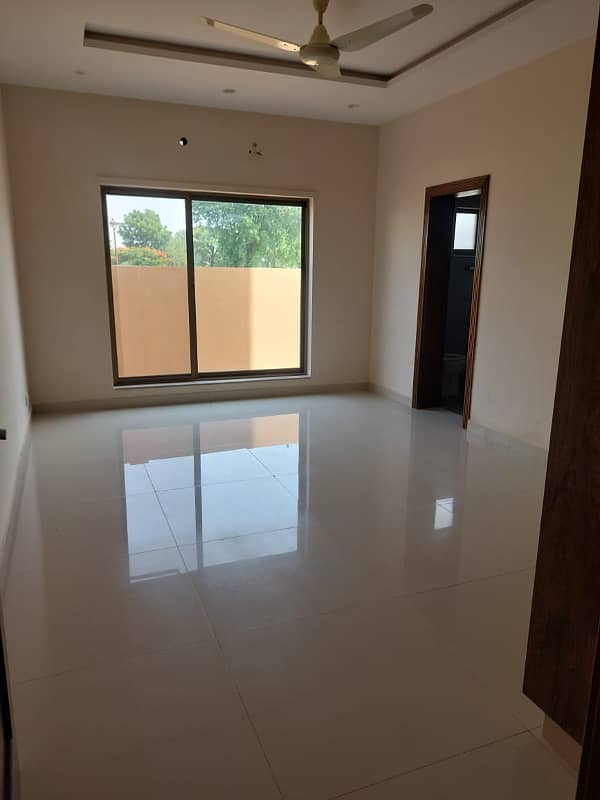 1 kanal Full House For Rent In Lake City Sector M2 12